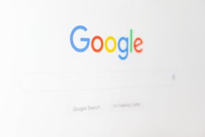 Google searches use same energy as a light bulb